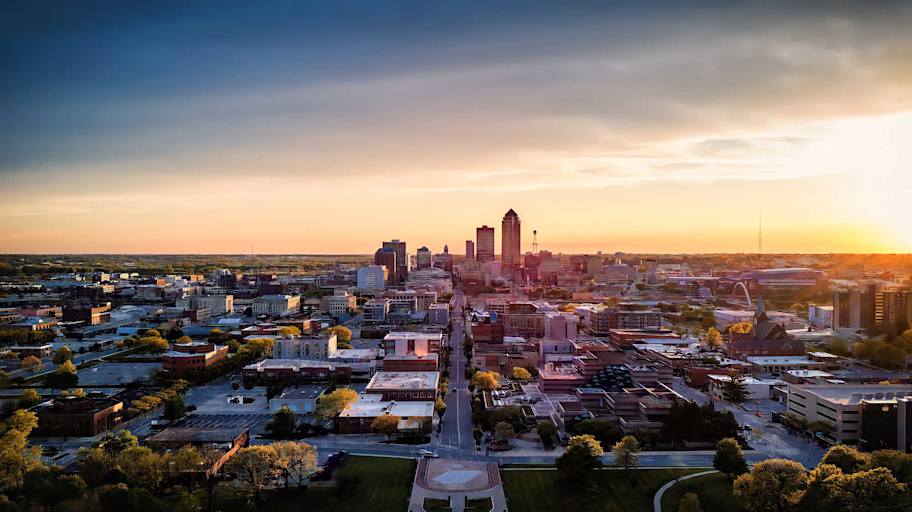 How to Become an Licensed Counselor in Iowa